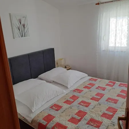 Bellus Apartment