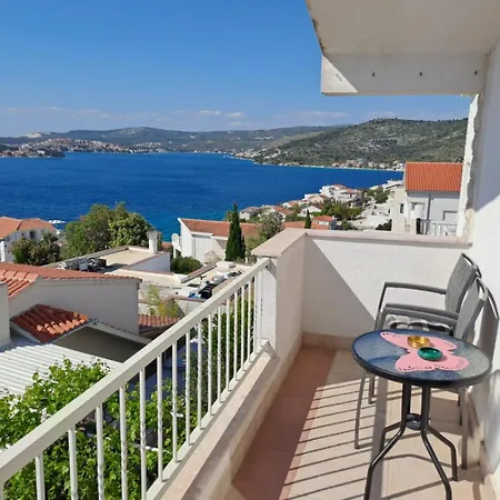 Apartment Bellus Razanj